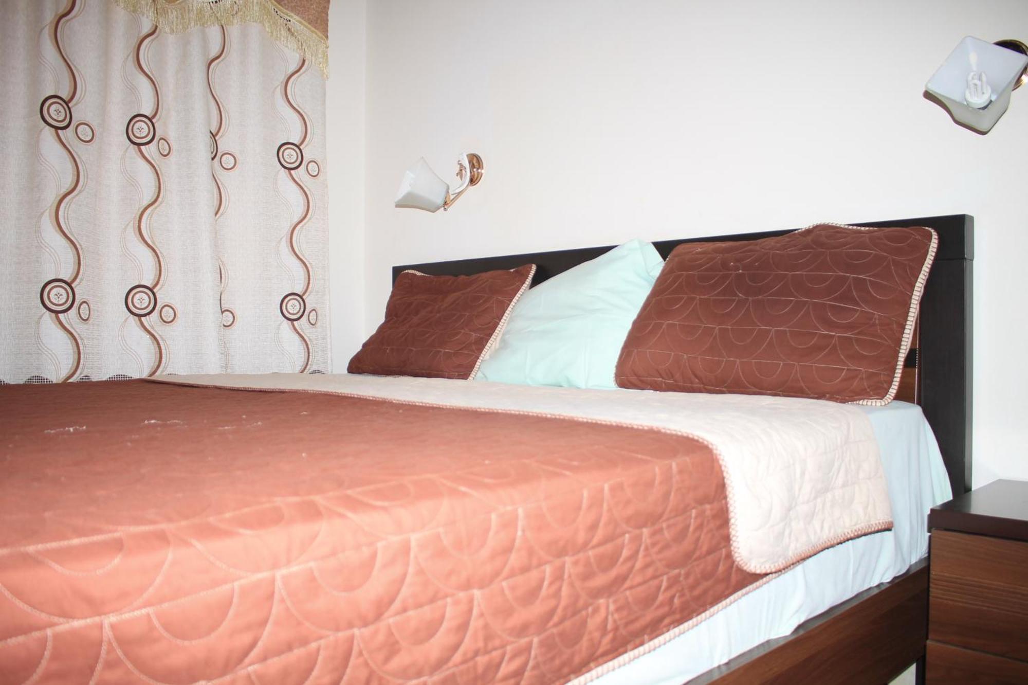 Akkwa Suites Official Serrekunda Buitenkant foto